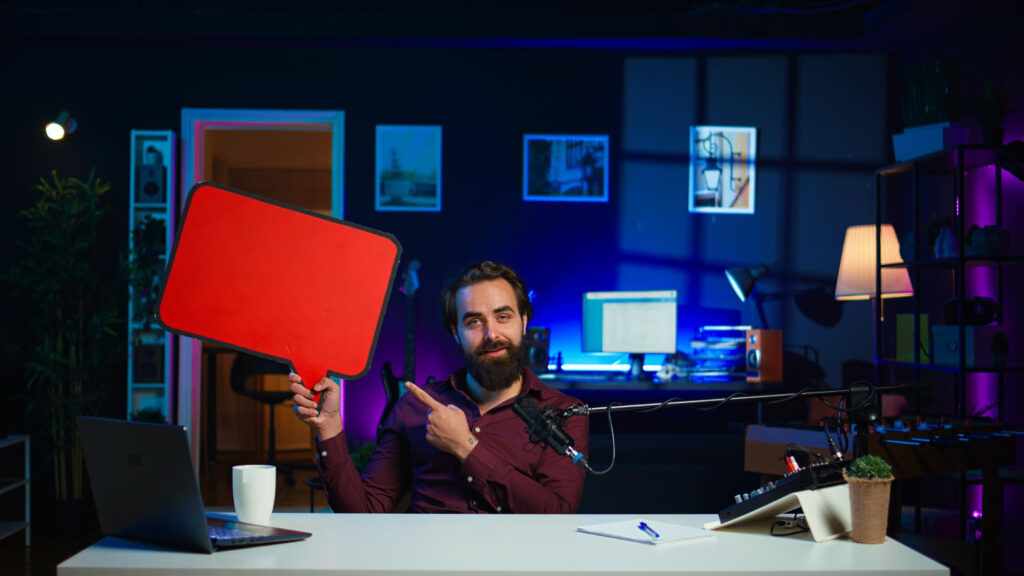 Tips for Starting Your Own Gaming Blog Like PlayBattleSquare